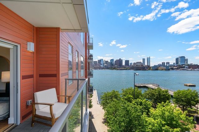 99 Sumner 421, Boston, MA 02128