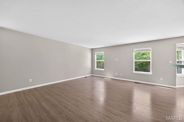 529 Parkgate Drive, Lake St Louis, MO 63367