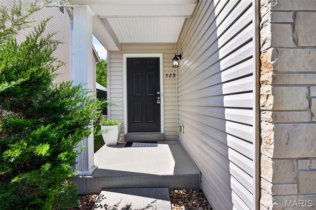 529 Parkgate Drive, Lake St Louis, MO 63367
