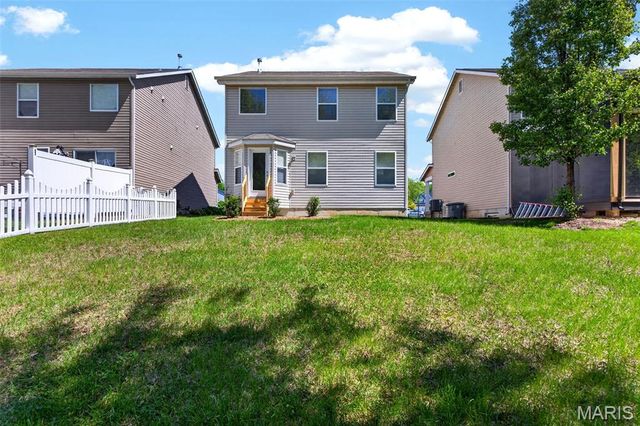529 Parkgate Drive, Lake St Louis, MO 63367
