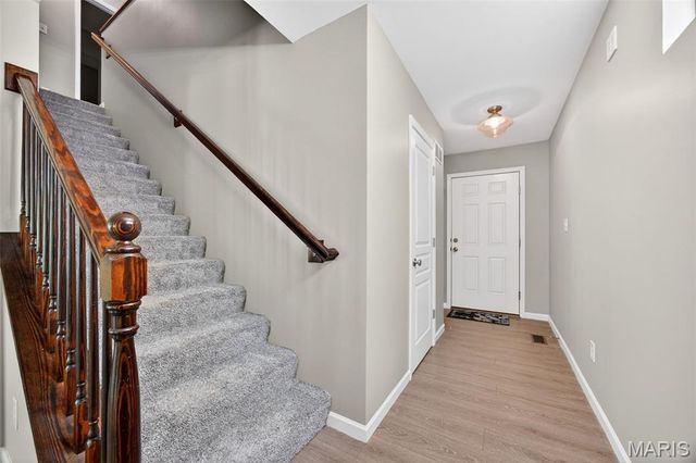529 Parkgate Drive, Lake St Louis, MO 63367