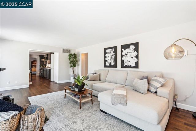739 Devils Drop Ct, Richmond, CA 94803