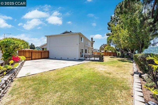 739 Devils Drop Ct, Richmond, CA 94803