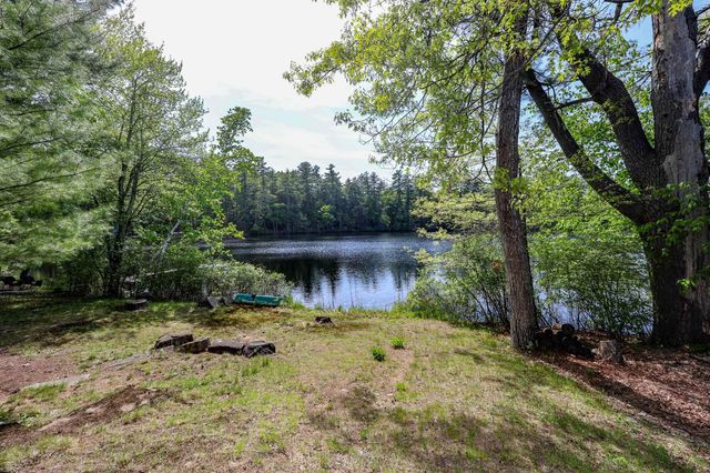 91 Sebbins Pond Drive, Bedford, NH 03110