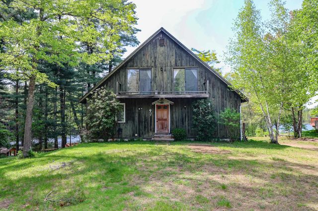 91 Sebbins Pond Drive, Bedford, NH 03110