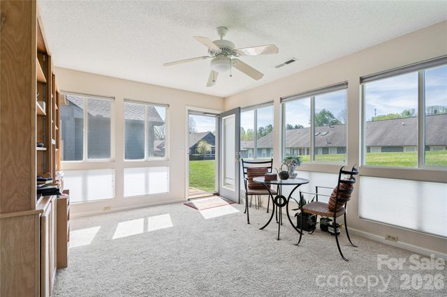47 Barn Owl Way, Hendersonville, NC 28792