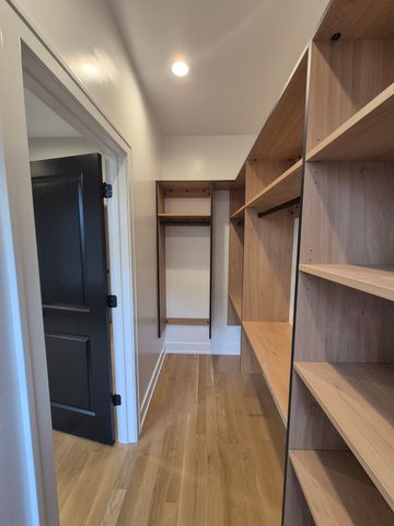3508 W Belden Avenue, Chicago, IL 60647