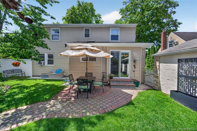 84 Wilson Boulevard, New Hyde Park, NY 11040