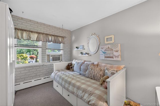 84 Wilson Boulevard, New Hyde Park, NY 11040