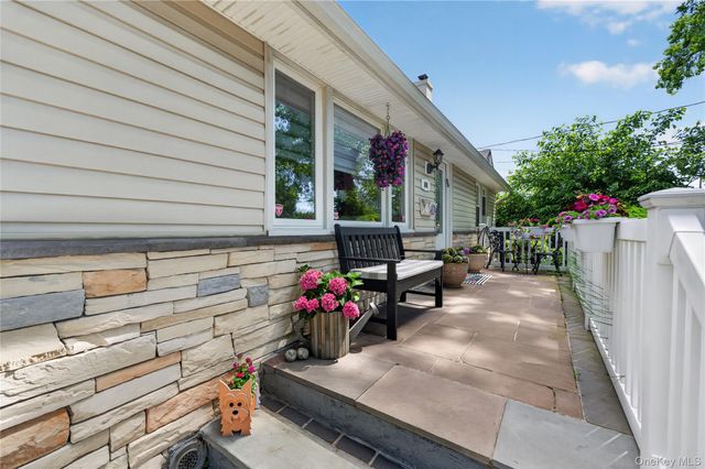 84 Wilson Boulevard, New Hyde Park, NY 11040