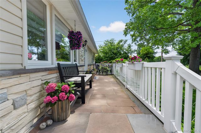84 Wilson Boulevard, New Hyde Park, NY 11040