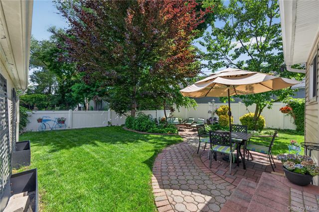 84 Wilson Boulevard, New Hyde Park, NY 11040