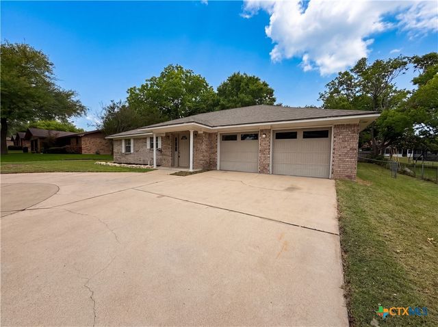 410 Cole Avenue, Temple, TX 76501