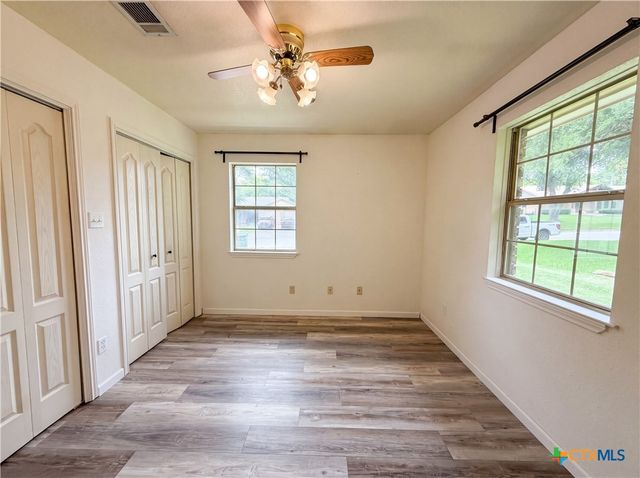 410 Cole Avenue, Temple, TX 76501