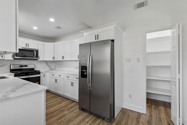 9238 Friendship Road, Houston, TX 77080