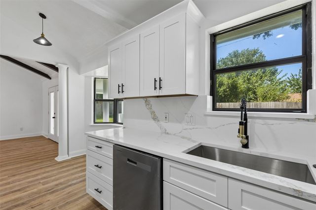 9238 Friendship Road, Houston, TX 77080