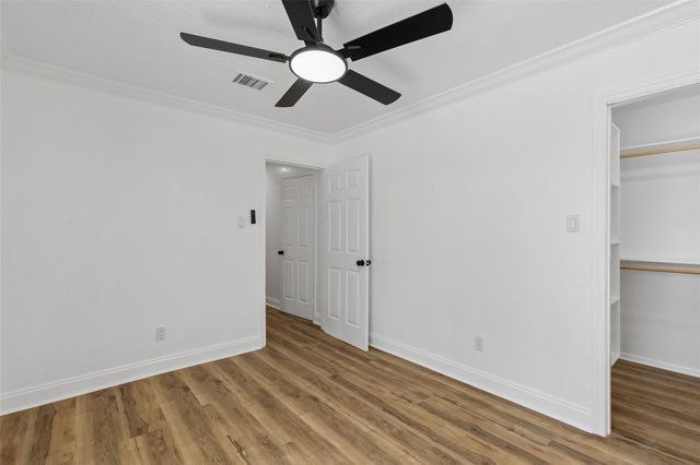 9238 Friendship Road, Houston, TX 77080