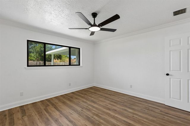 9238 Friendship Road, Houston, TX 77080