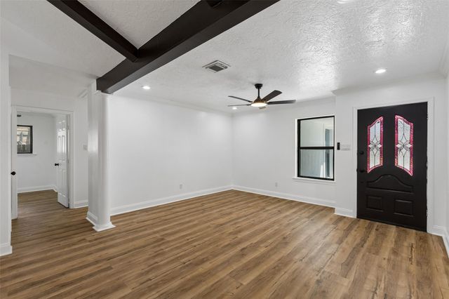 9238 Friendship Road, Houston, TX 77080