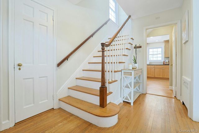 120 Albemarle Road, White Plains, NY 10605