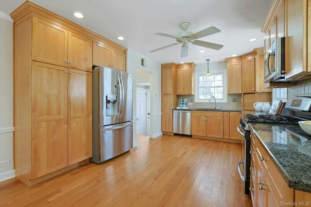 120 Albemarle Road, White Plains, NY 10605