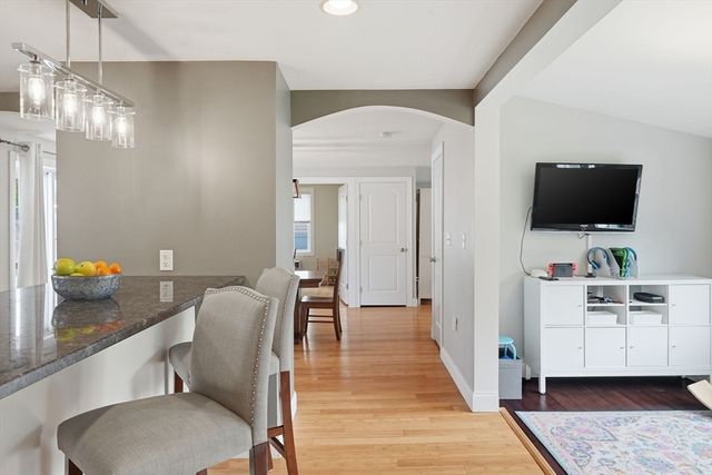 31 Walnut St., Dedham, MA 02026