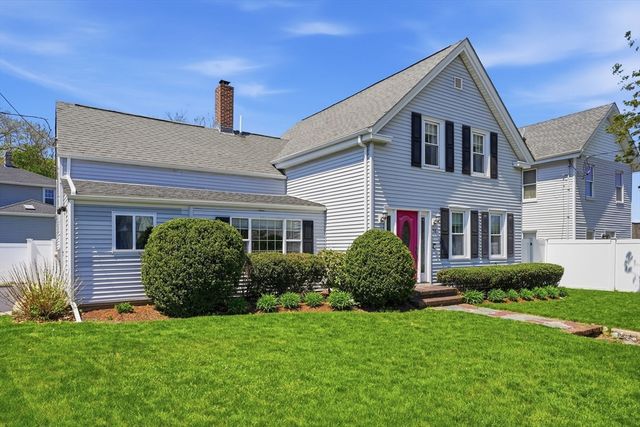 31 Walnut St., Dedham, MA 02026