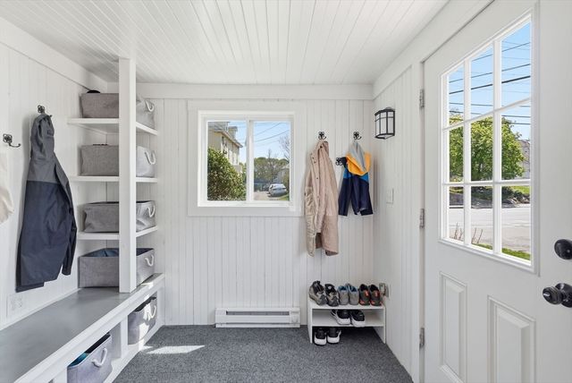 31 Walnut St., Dedham, MA 02026