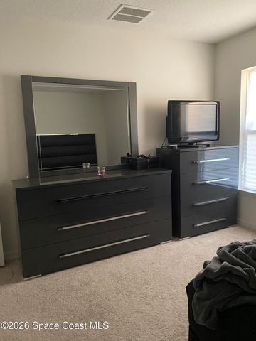 806 Trinidad Avenue SE, Palm Bay, FL 32909