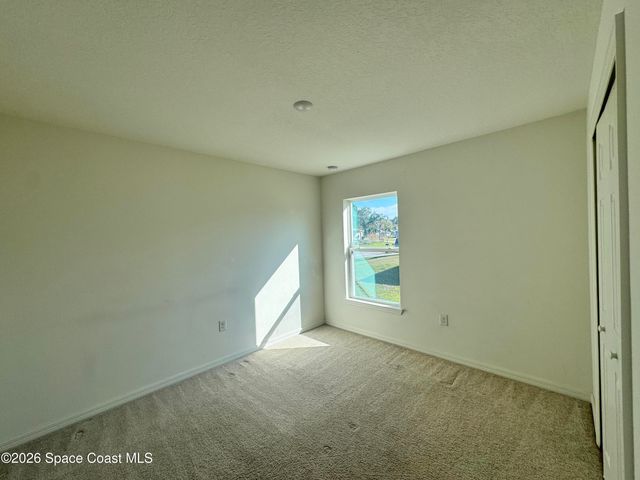 806 Trinidad Avenue SE, Palm Bay, FL 32909