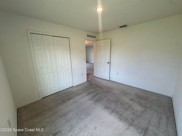 806 Trinidad Avenue SE, Palm Bay, FL 32909