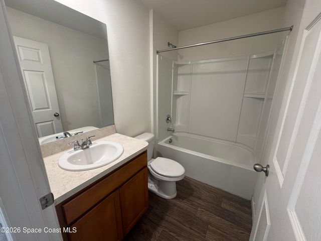 806 Trinidad Avenue SE, Palm Bay, FL 32909