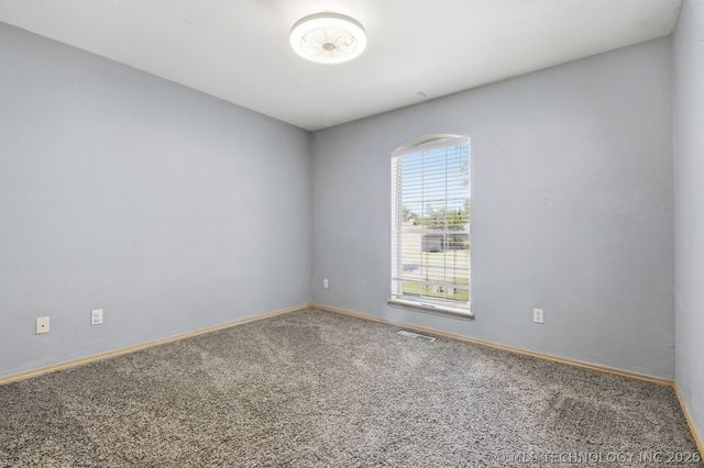 508 S 16th Street, Mcalester, OK 74501