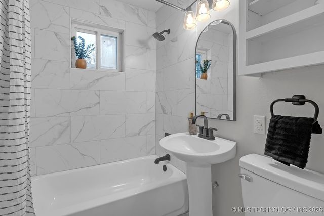 2124 S Main Street, Sapulpa, OK 74066