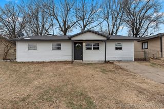 2124 S Main Street, Sapulpa, OK 74066