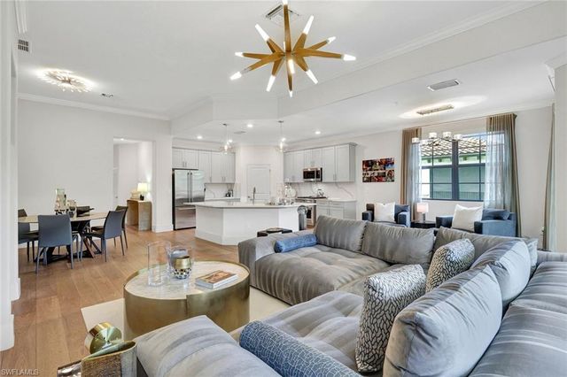 16356 Viansa WAY 201, Naples, FL 34110