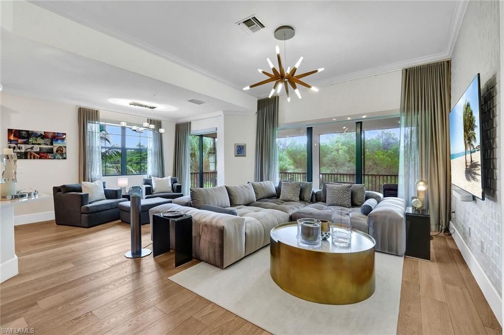 16356 Viansa WAY 201, Naples, FL 34110