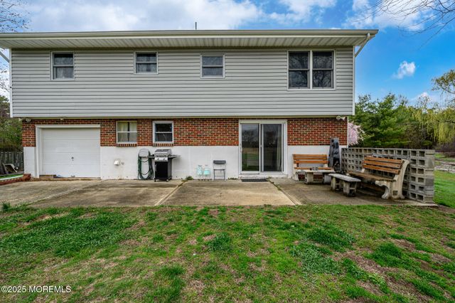 213 Tennent Road, Morganville, NJ 07751