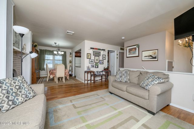 213 Tennent Road, Morganville, NJ 07751