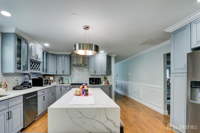 126 SANTIAGO Drive, Toms River, NJ 08757