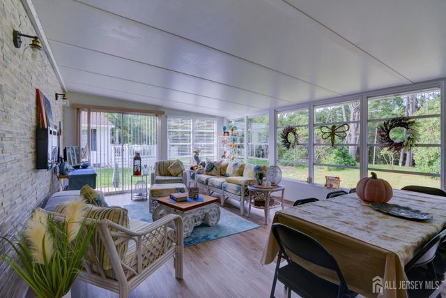 126 SANTIAGO Drive, Toms River, NJ 08757