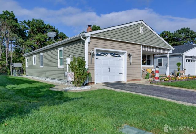 126 SANTIAGO Drive, Toms River, NJ 08757