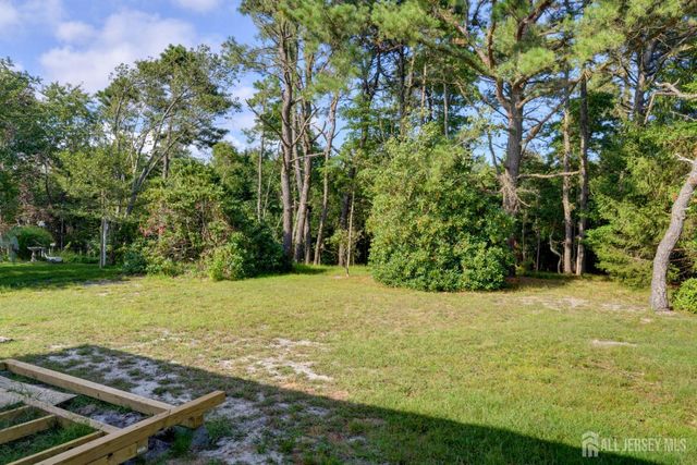 126 SANTIAGO Drive, Toms River, NJ 08757