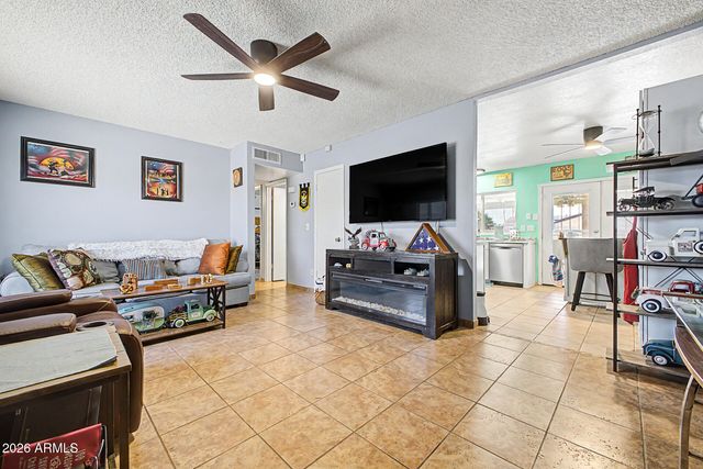 15610 N 59TH Drive, Glendale, AZ 85306