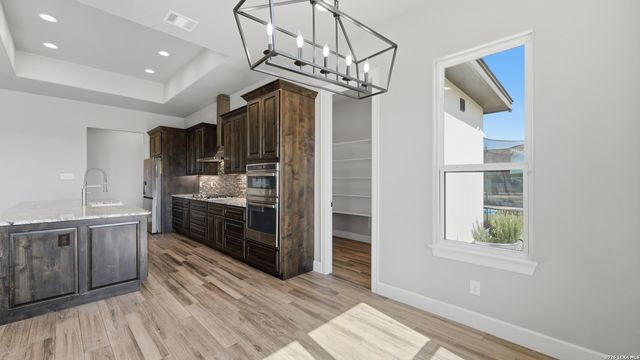 125 VALLEY VIEW DR, La Vernia, TX 78121