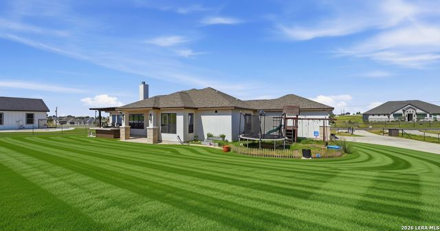 125 VALLEY VIEW DR, La Vernia, TX 78121