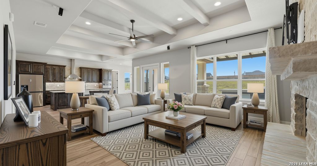 125 VALLEY VIEW DR, La Vernia, TX 78121