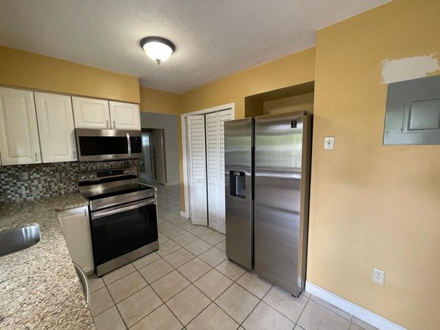 8136 NW 21st Court, Sunrise, FL 33322
