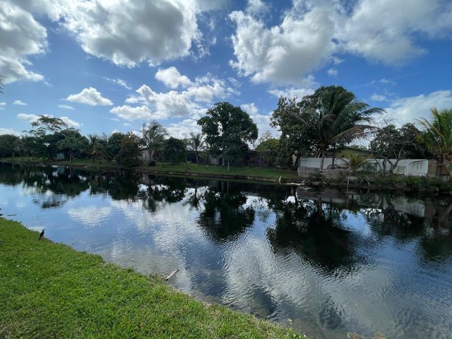 8136 NW 21st Court, Sunrise, FL 33322