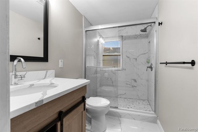 111 Scott Boulevard, Mount Clemens, MI 48043